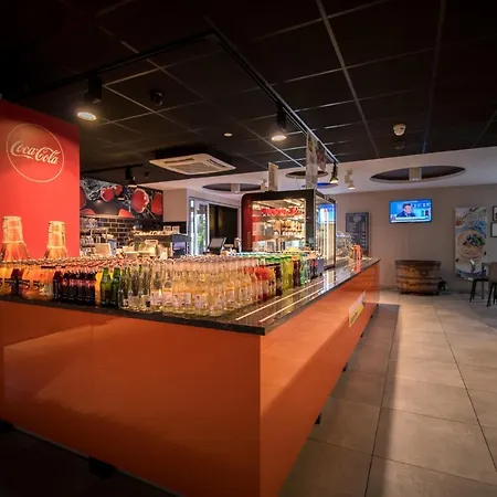 Motel Auto Port Renice